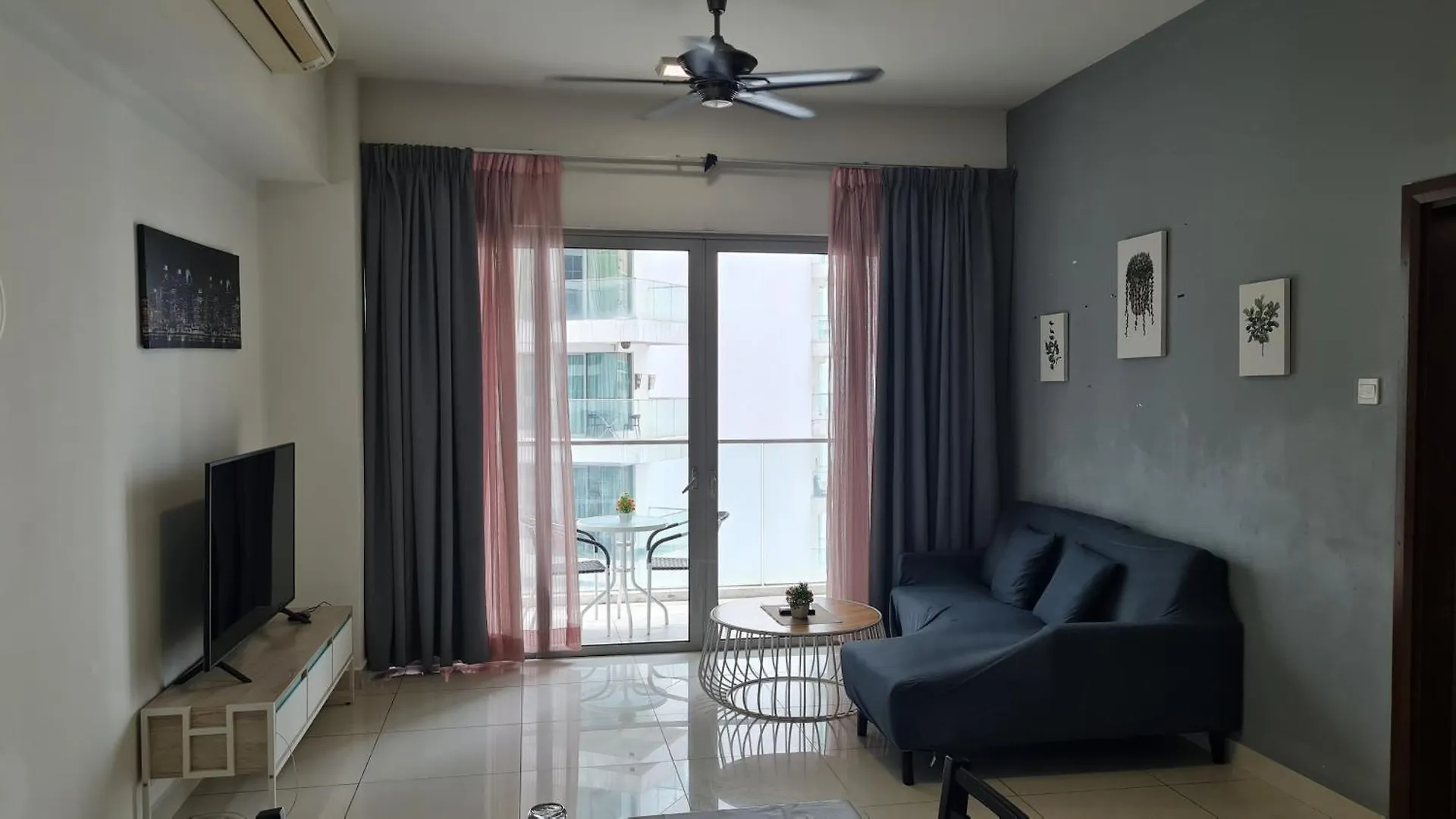 Hostel At Regalia Residence Kuala Lumpur