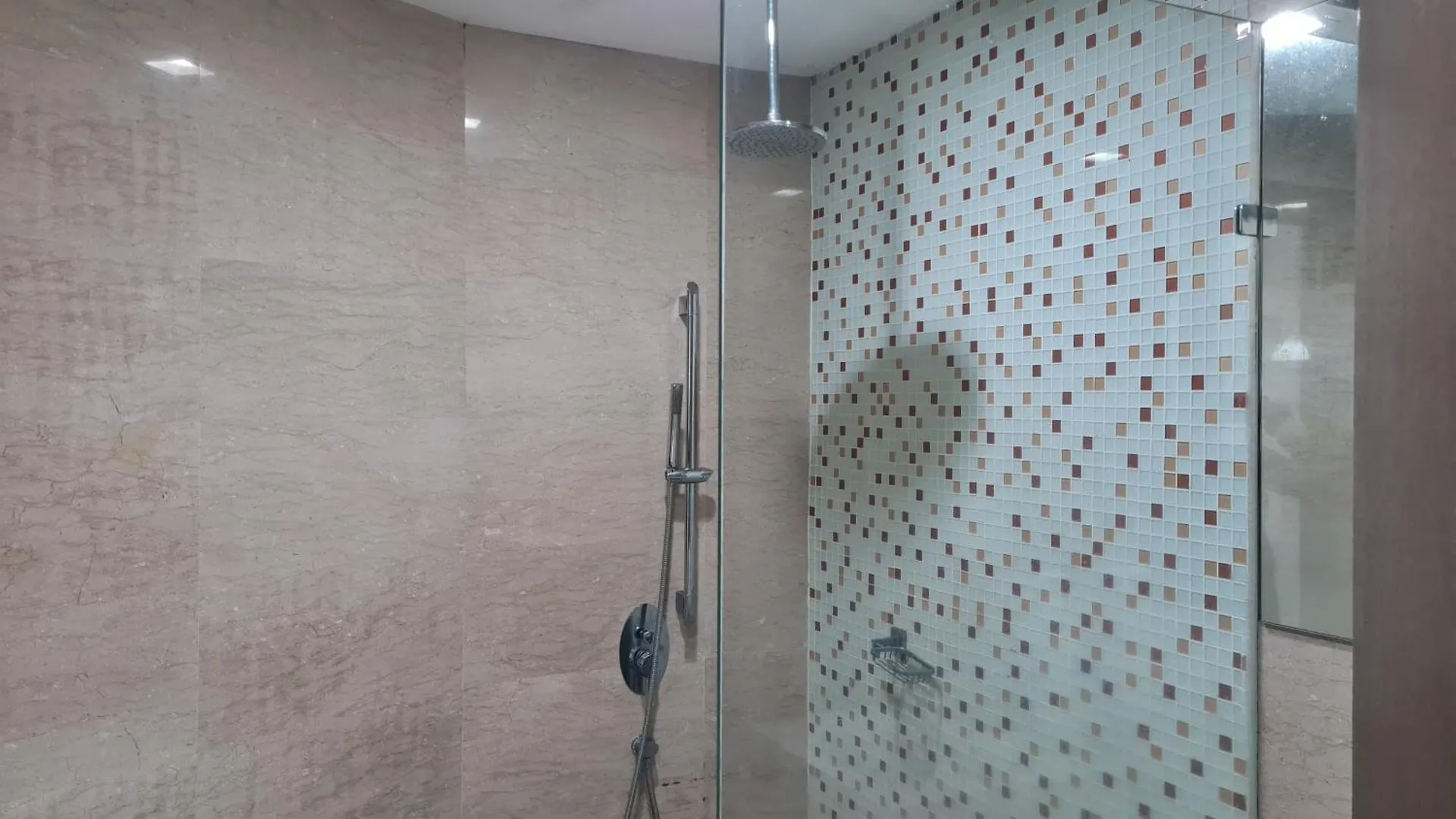 Hostel At Regalia Residence Kuala Lumpur