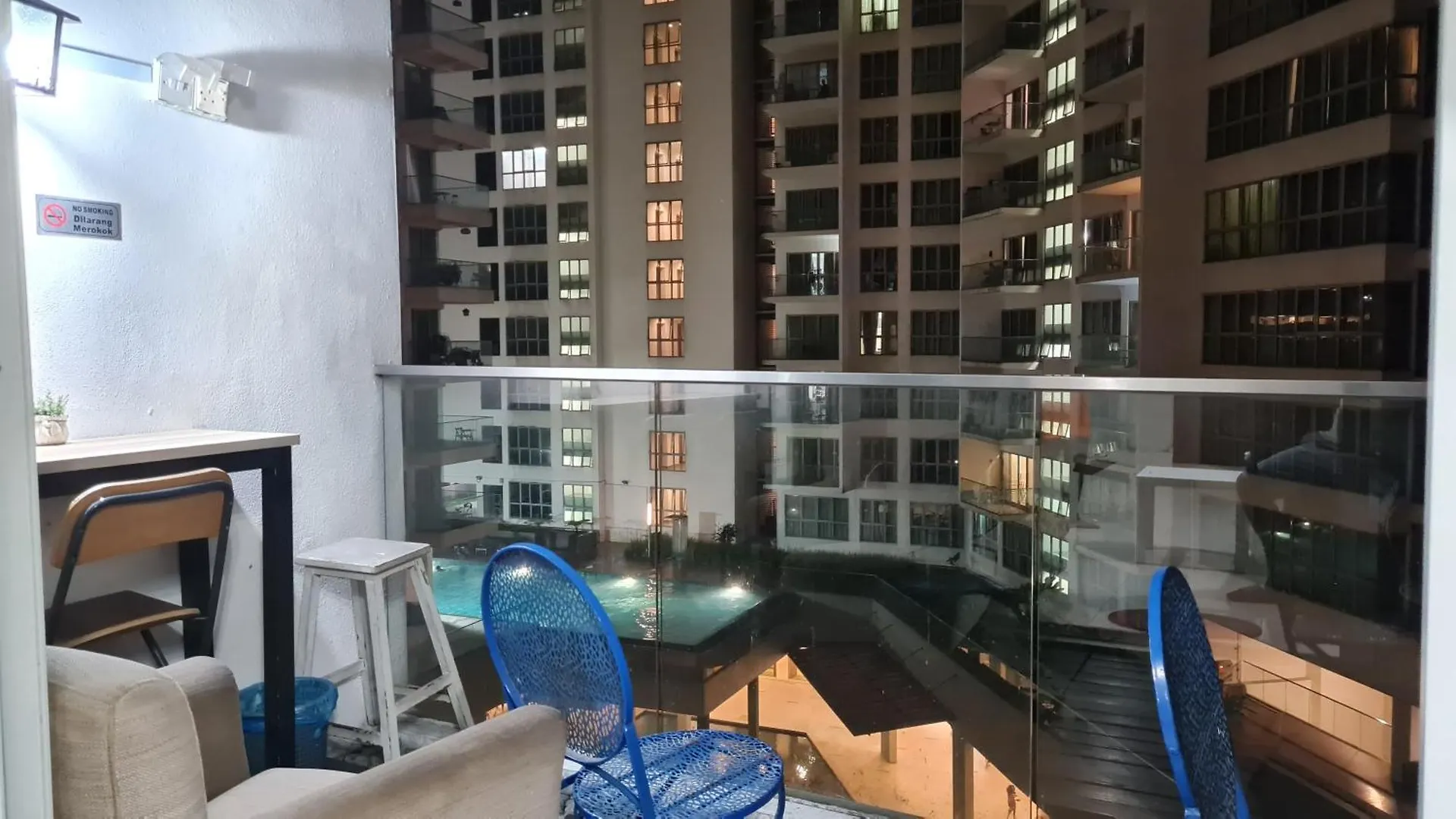 Hostel At Regalia Residence Kuala Lumpur